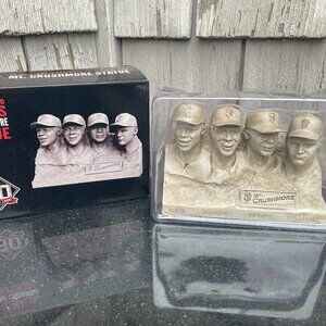 San Francisco Giants Mt. Crushmore Statue MLB New Open Box